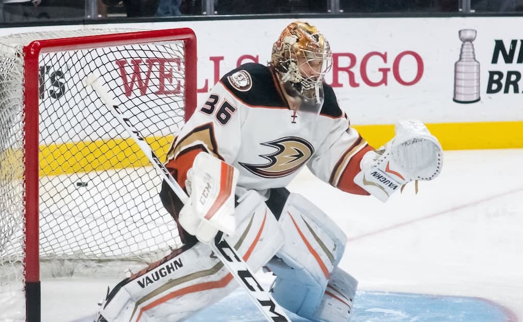 nhl trade