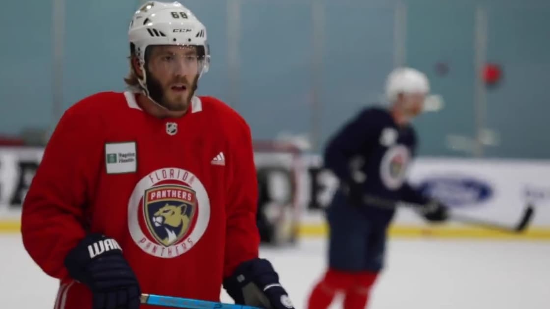 Mike hoffman free agency
