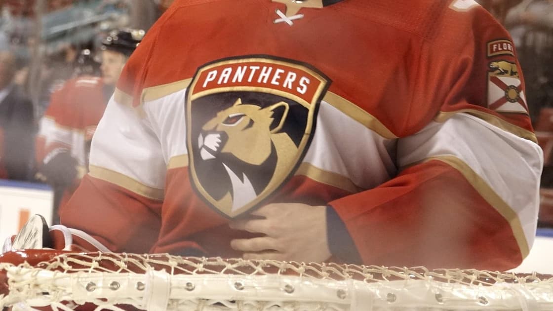 Florida panthers sam montembeault