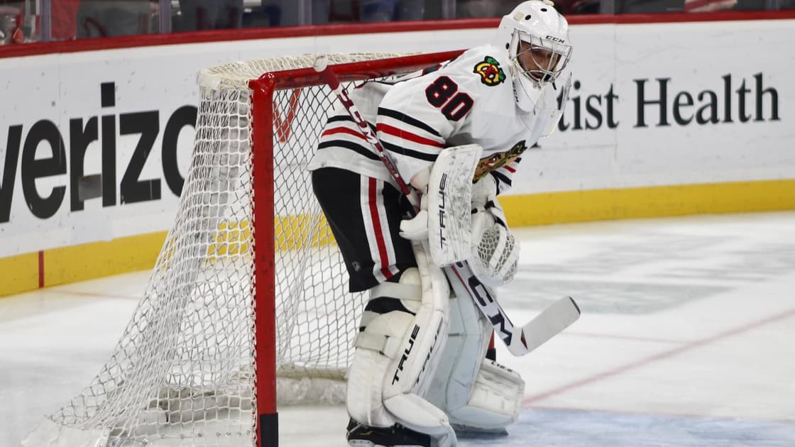 Blackhawks emergency goalie