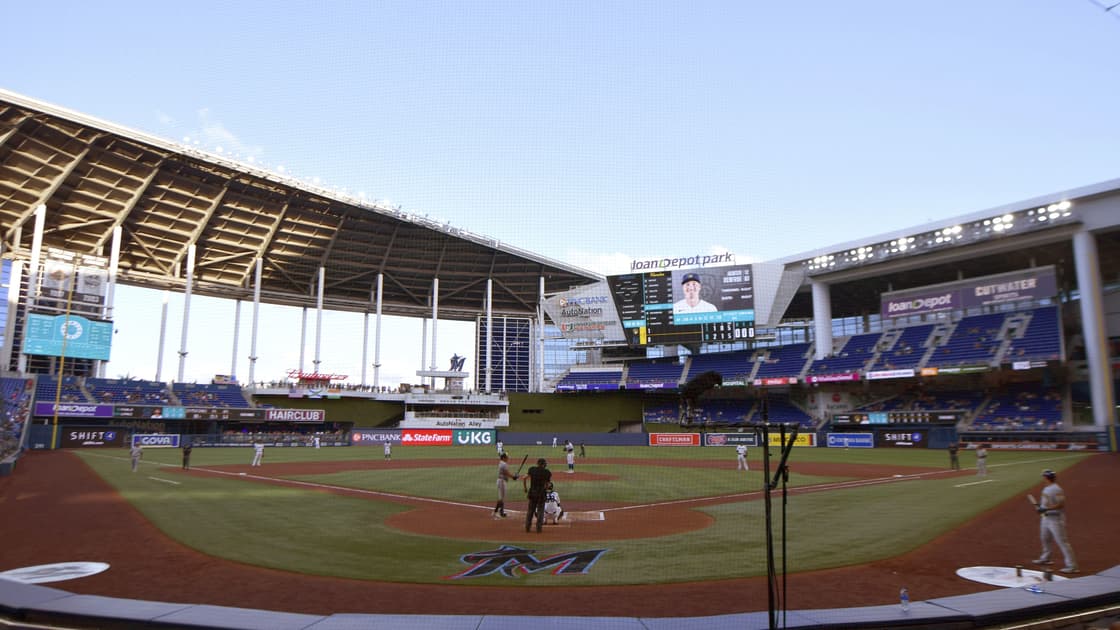Nhl outdoor miami