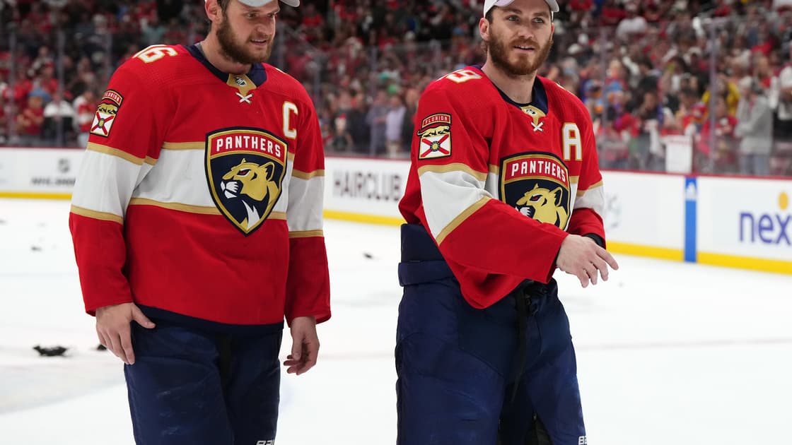 NHL: Stanley Cup Playoffs-Carolina Hurricanes at Florida Panthers