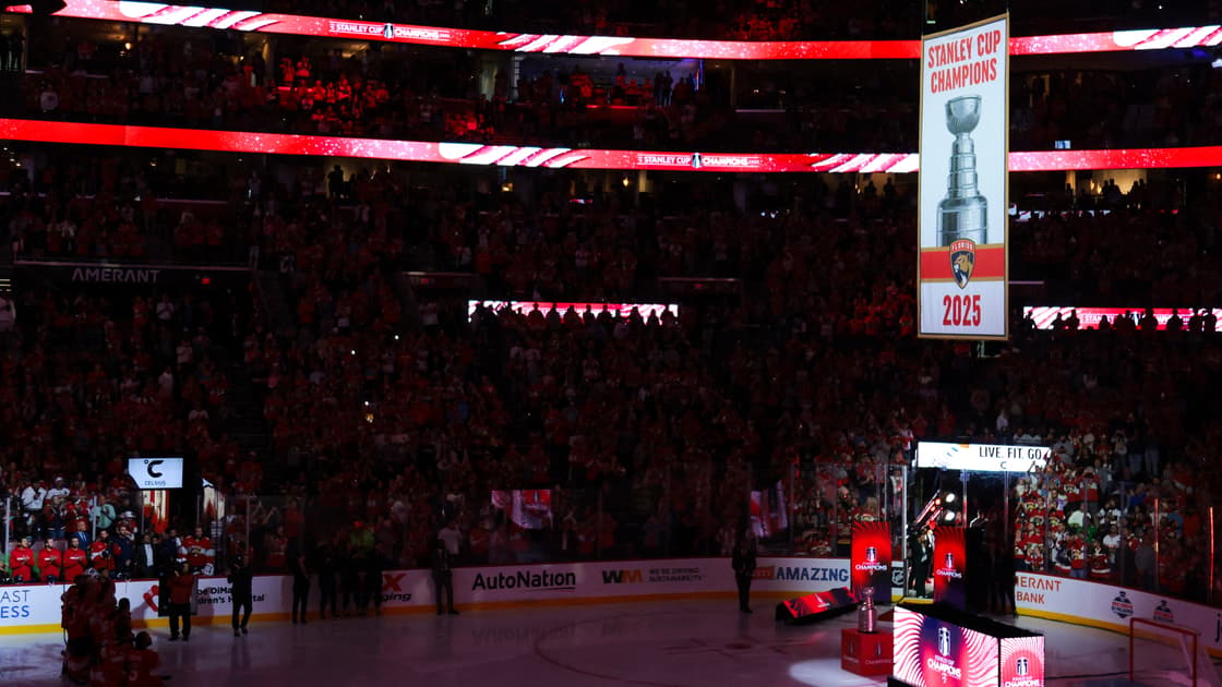 NHL: Chicago Blackhawks at Florida Panthers