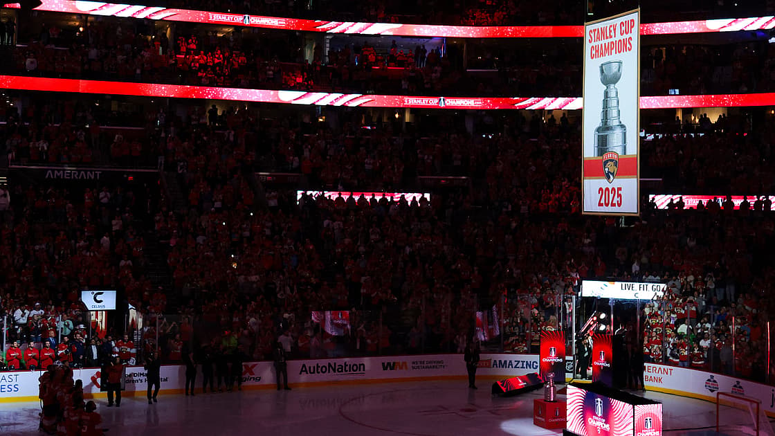 NHL: Chicago Blackhawks at Florida Panthers