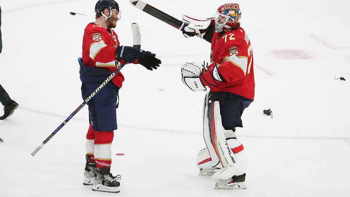 NHL: Stanley Cup Playoffs-Carolina Hurricanes at Florida Panthers