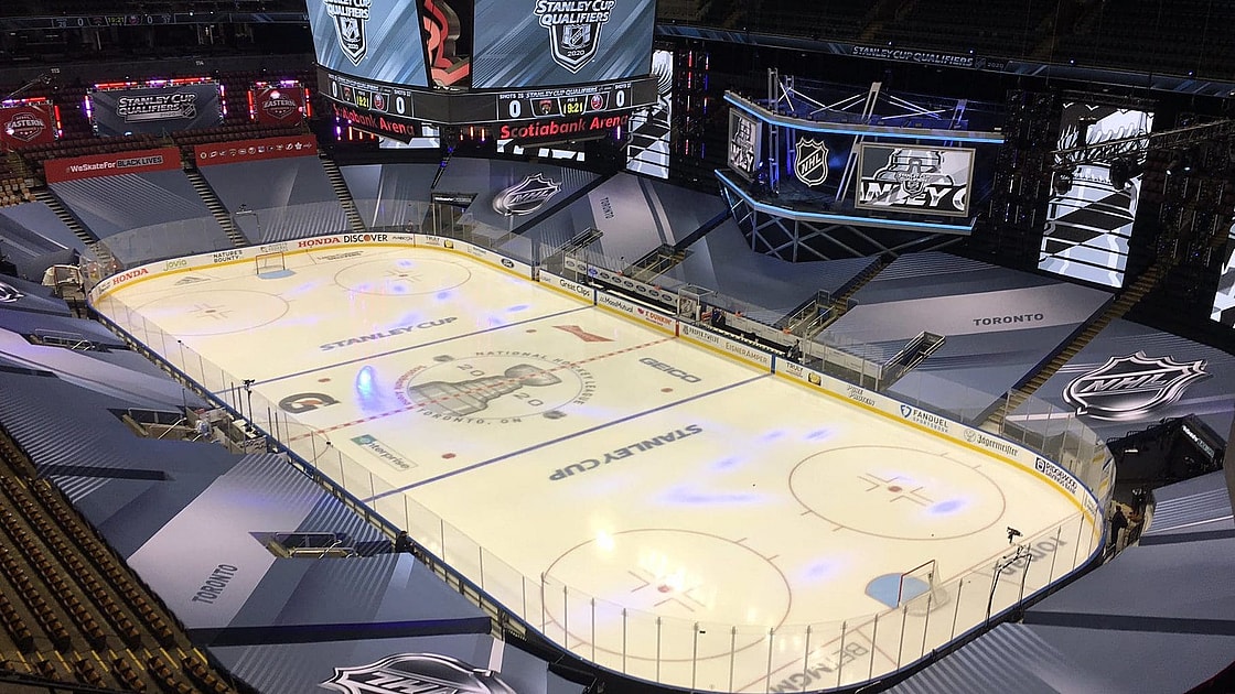 Panthers islanders Rob simpson