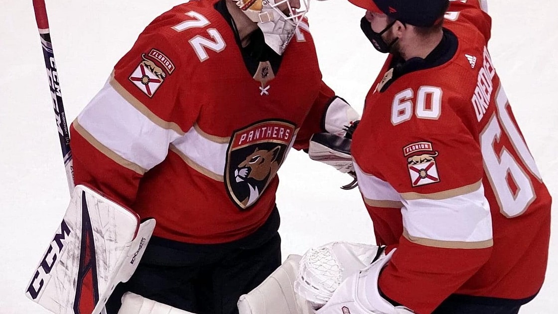 Panthers goalie Bobrovsky Driedger