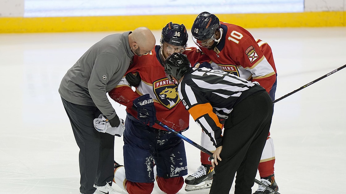 Barkov back panthers