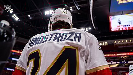 Panthers hinostroza