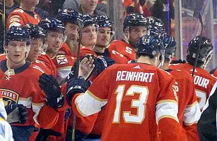Panthers canucks