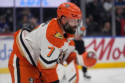 NHL: Anaheim Ducks at Toronto Maple Leafs, radko gudas
