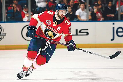Keith yandle panthers flyers