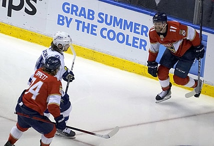 Jonathan Huberdeau spin