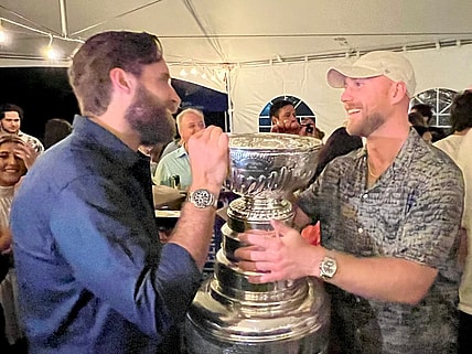 Ekblad bennett free agency