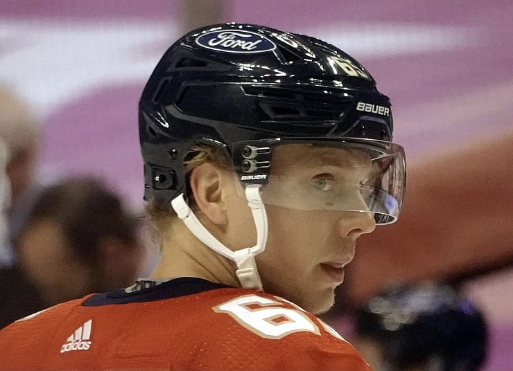 Nhl jersey ads