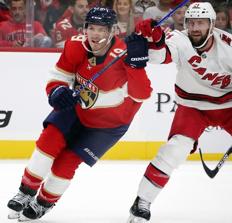 Matthew tkachuk