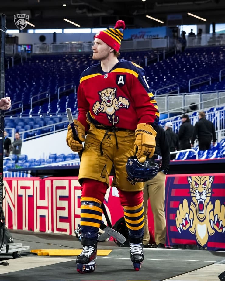 Tkachuk miami winter classic