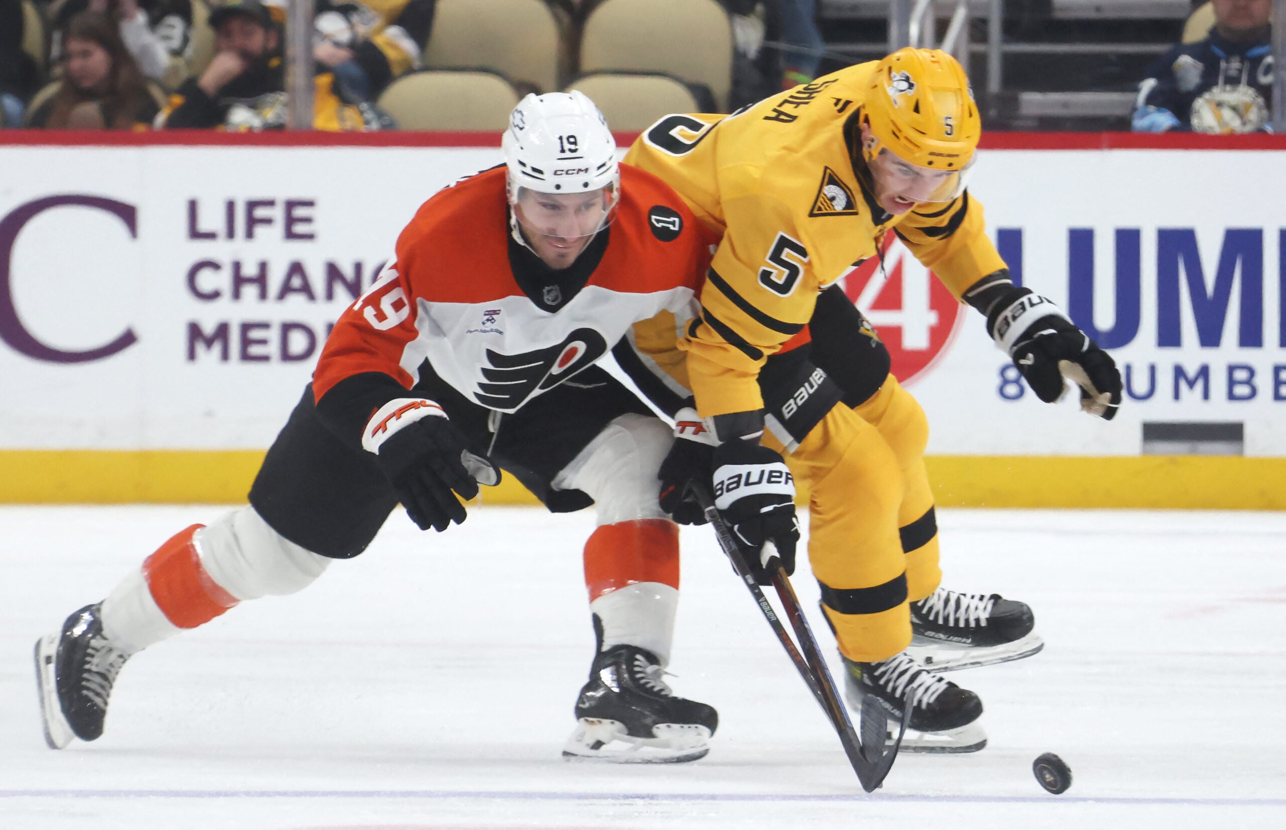 Panthers Trade for Naples Native Garnet Hathaway, NHL's Top Hitter